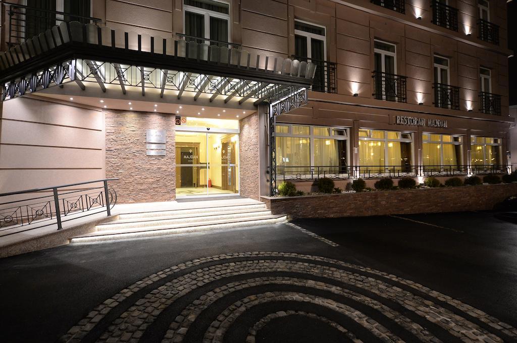 Hotel Majdan ベオグラード エクステリア 写真