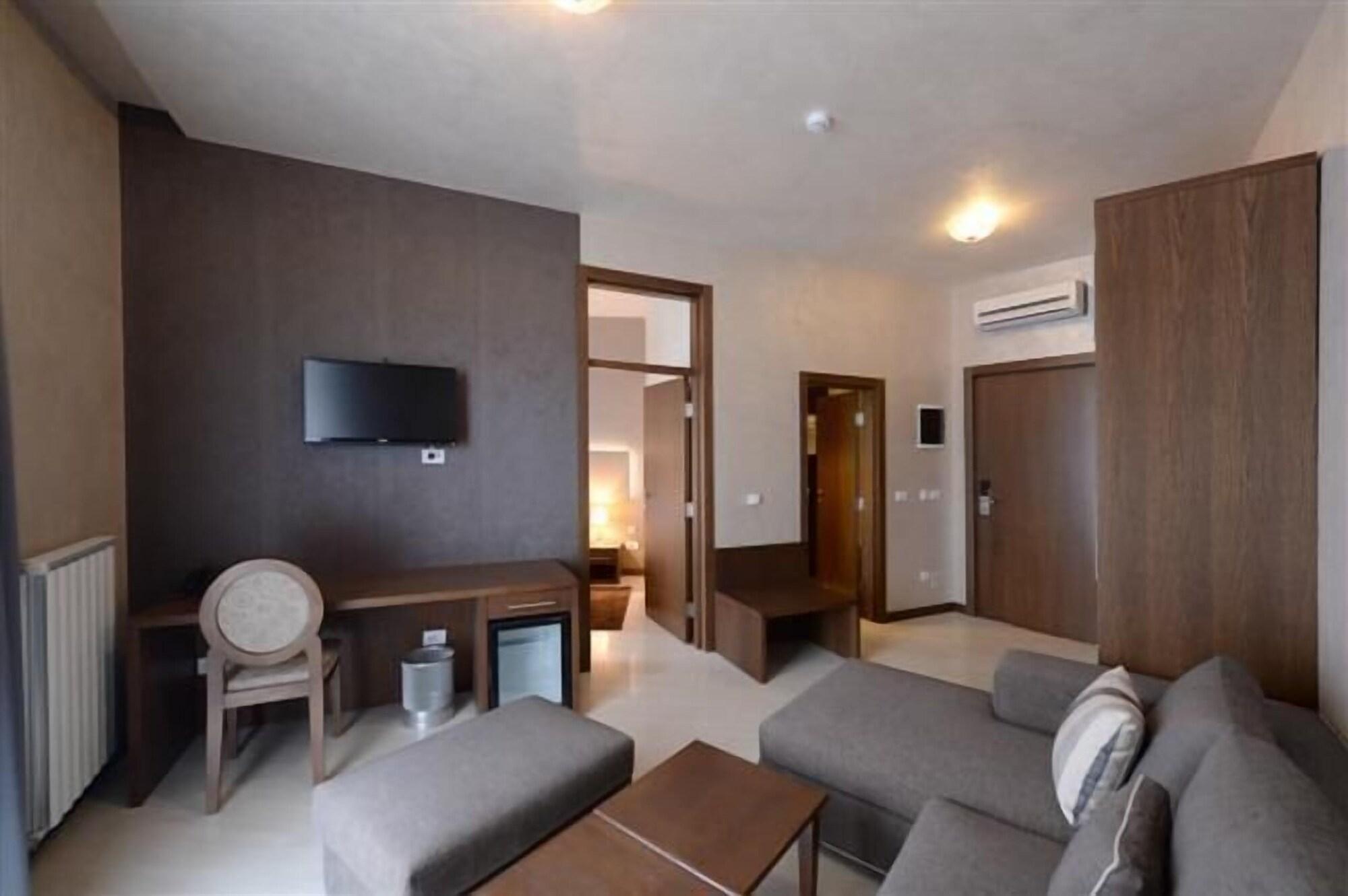 Hotel Majdan ベオグラード エクステリア 写真