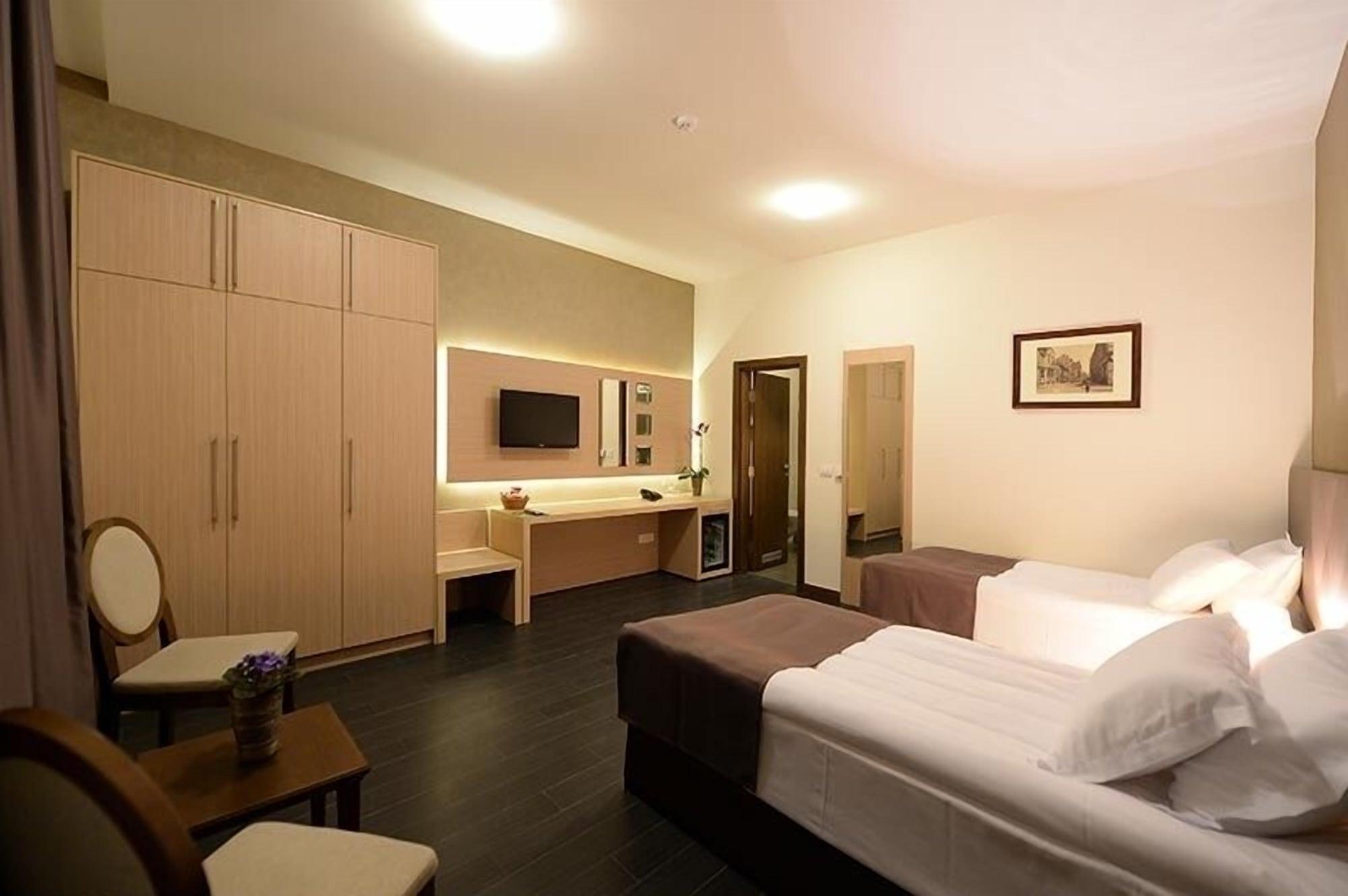 Hotel Majdan ベオグラード エクステリア 写真