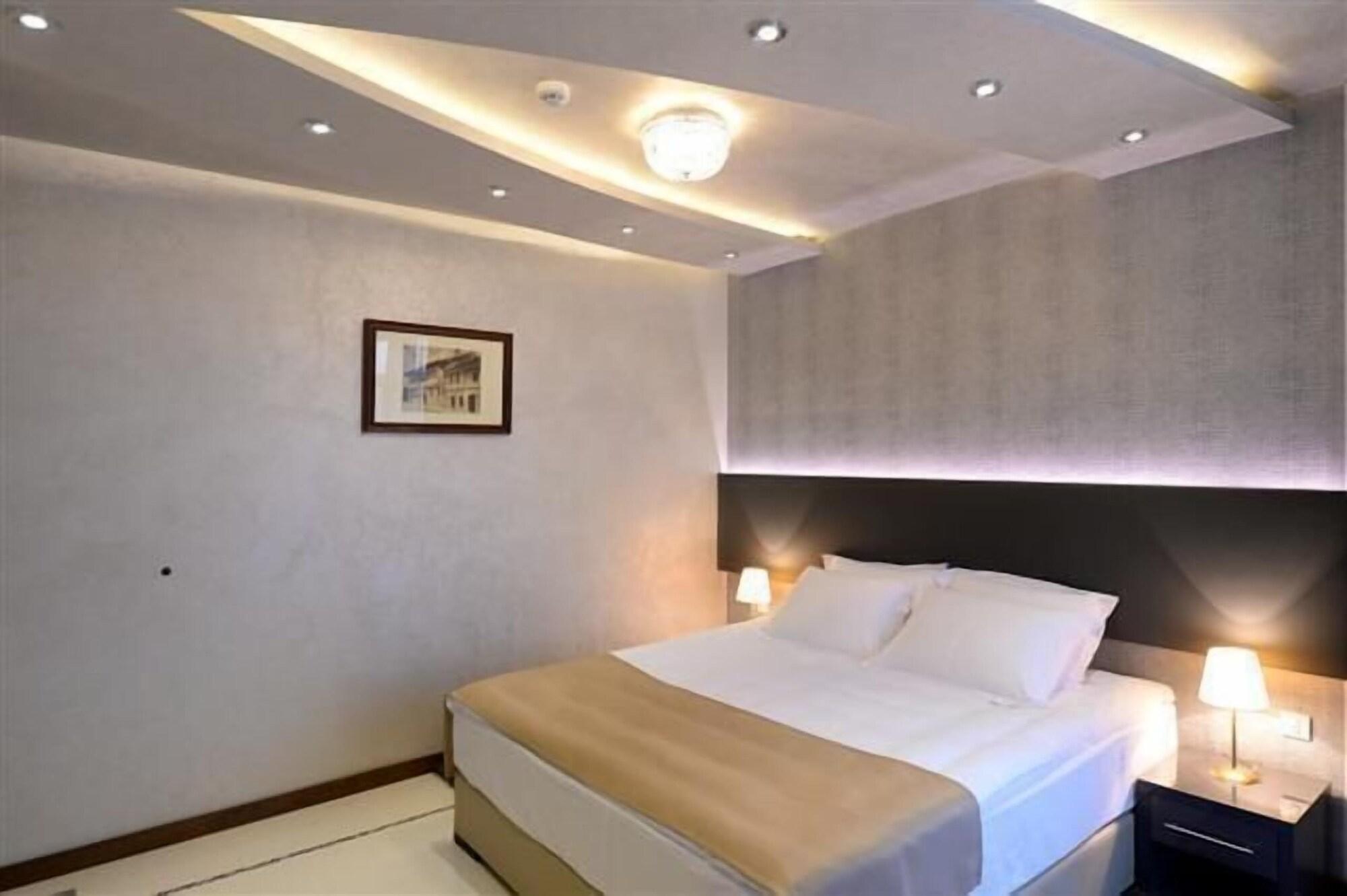 Hotel Majdan ベオグラード エクステリア 写真