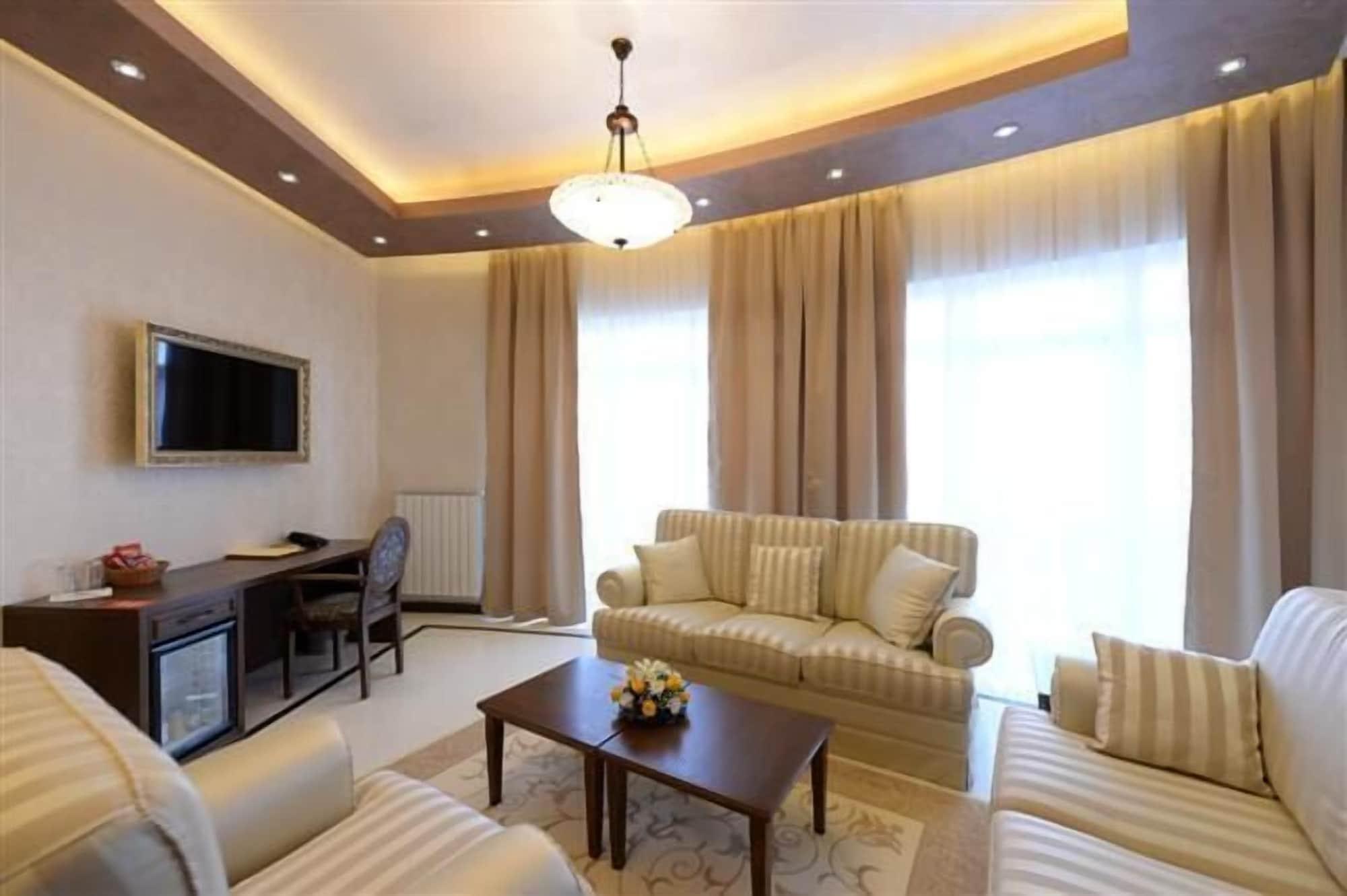 Hotel Majdan ベオグラード エクステリア 写真