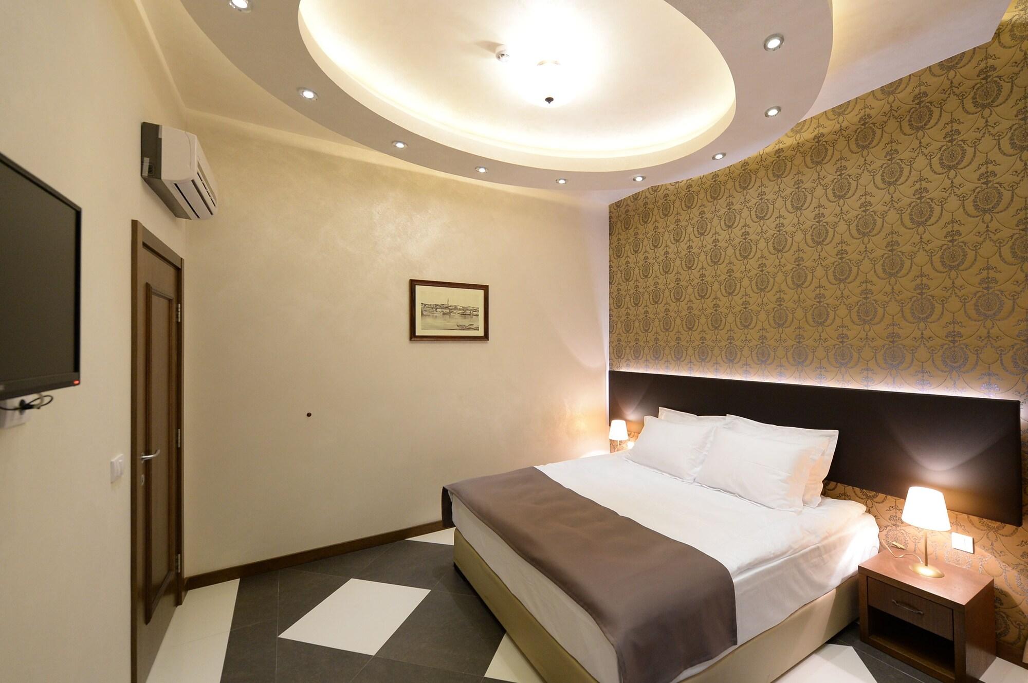 Hotel Majdan ベオグラード エクステリア 写真